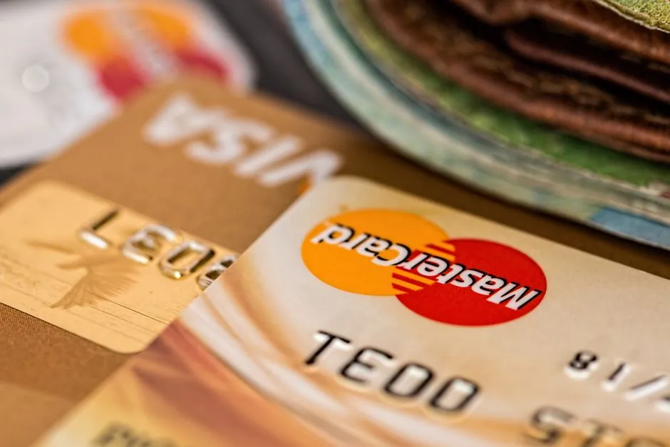 30 Money Words in English You Need for Daily Life